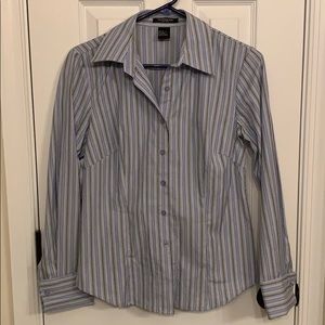 Fitted button down shirt